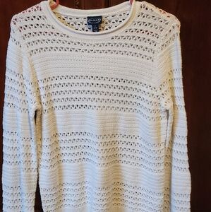 Ladies Scoop Crochet Pullover